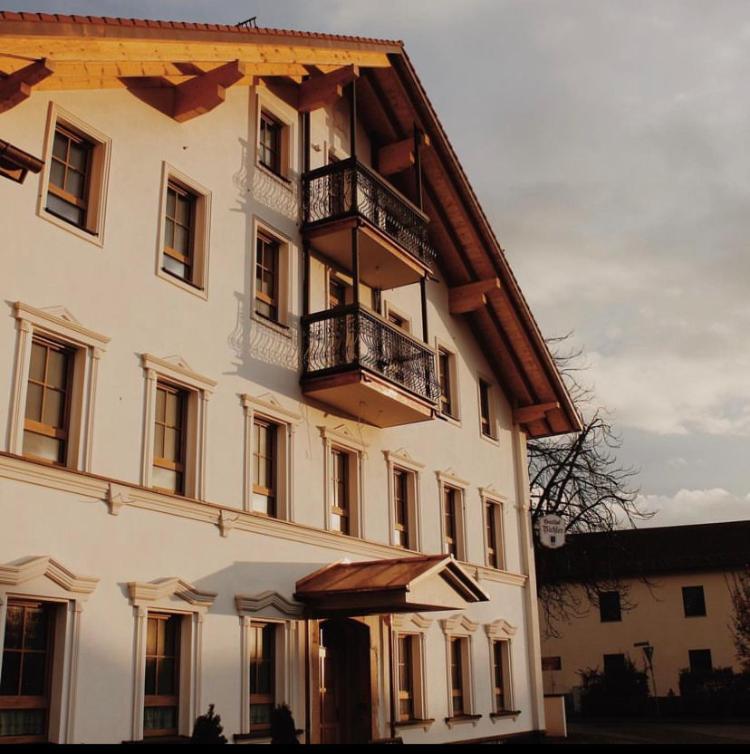 Gasthof & Hotel Bichler Emmering  Екстер'єр фото