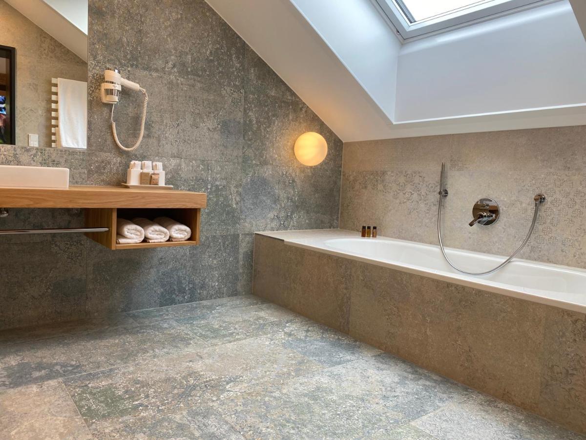 Gasthof & Hotel Bichler Emmering  Екстер'єр фото